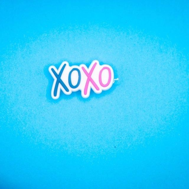 Plastic XOXO